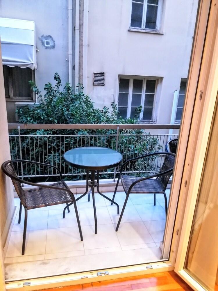 Lovely Apartment In Athens Center エクステリア 写真