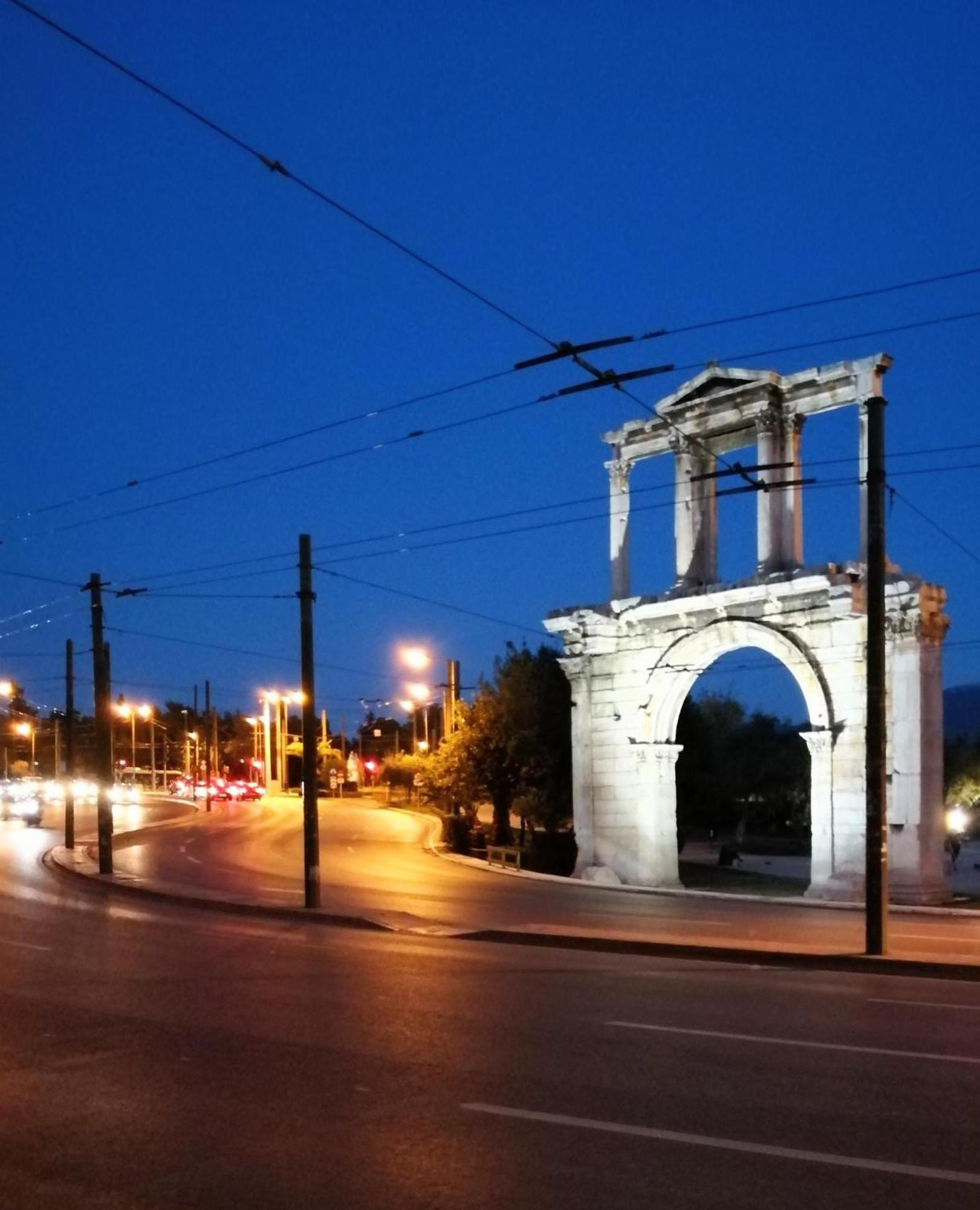 Lovely Apartment In Athens Center エクステリア 写真